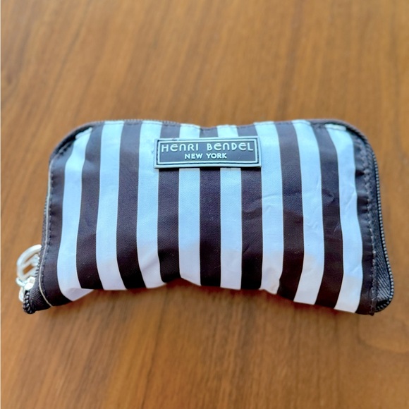 henri bendel Handbags - HENRI BENDEL Zip Around Packable Tote. Brown and White Stripe.
